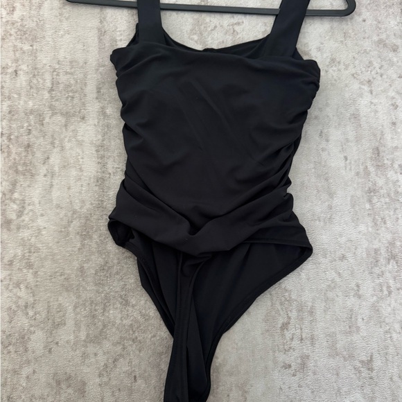 Abercrombie & Fitch Elegant Black Kids Bodysuit - Picture 6 of 6